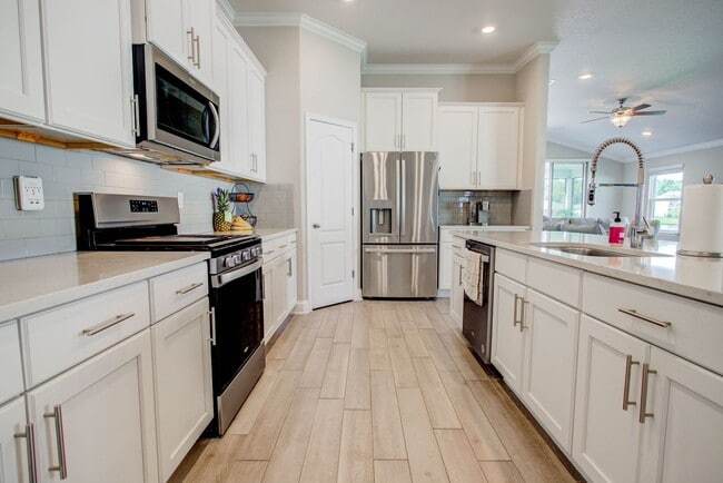 Building Photo - ST. AUGUSTINE HOME FOR RENT!