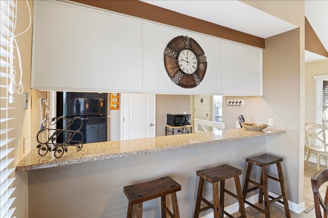 Building Photo - 415 Staniel Cay Dr