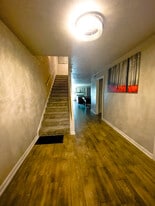Building Photo - 2148 Hazlitt Dr