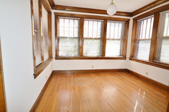 Floorplan - 1400 W. Warner