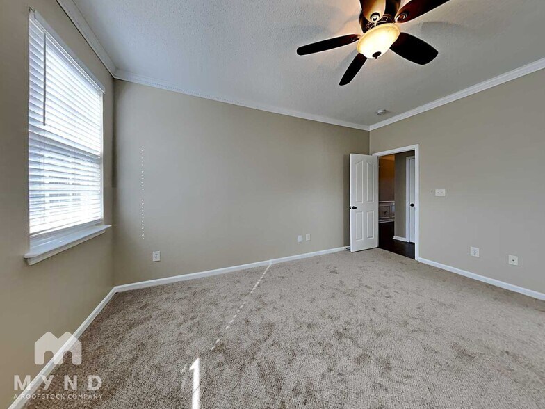 Building Photo - 166 Bluffton Rd