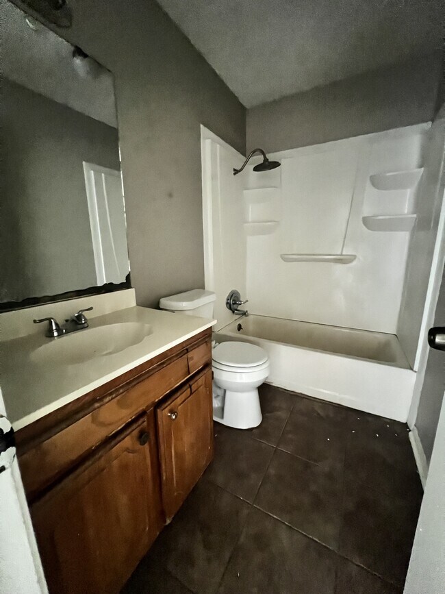 Building Photo - 15122 CR195