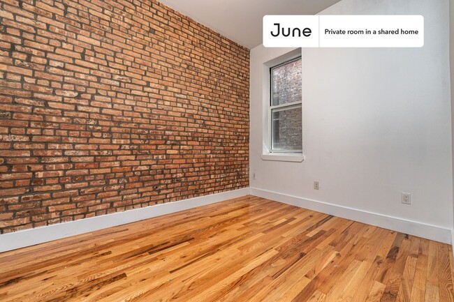 Building Photo - 886 Jefferson Ave