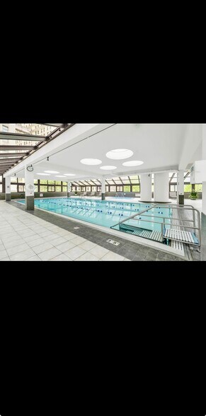Building Photo - 405 N Wabash Ave