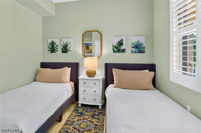 Building Photo - 3820 Sawgrass Way