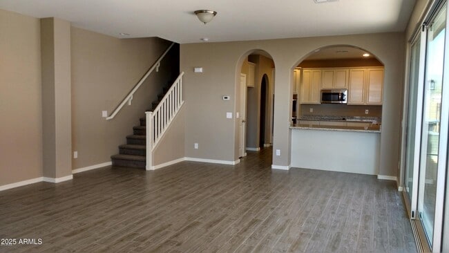 Primary Photo - 2944 N 72nd St