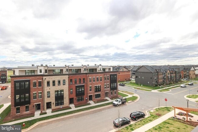 Building Photo - 22170 Penelope Heights Terrace