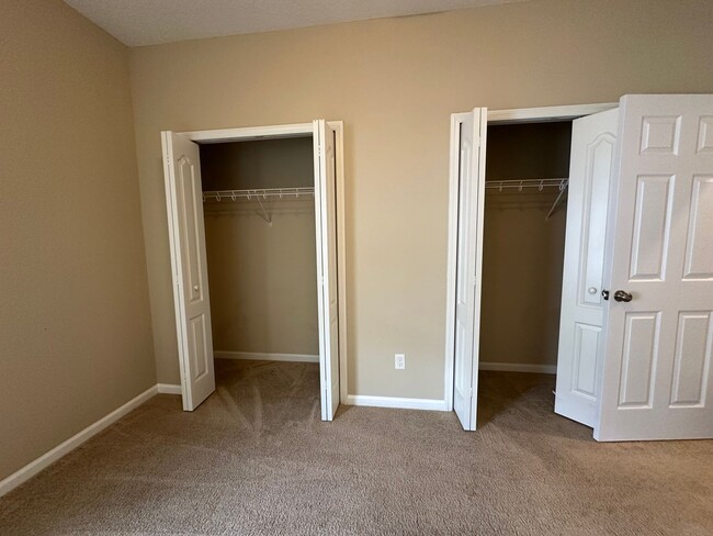 Building Photo - Oceanway Beauty, WOW Amenities, 4 Bedroom ...