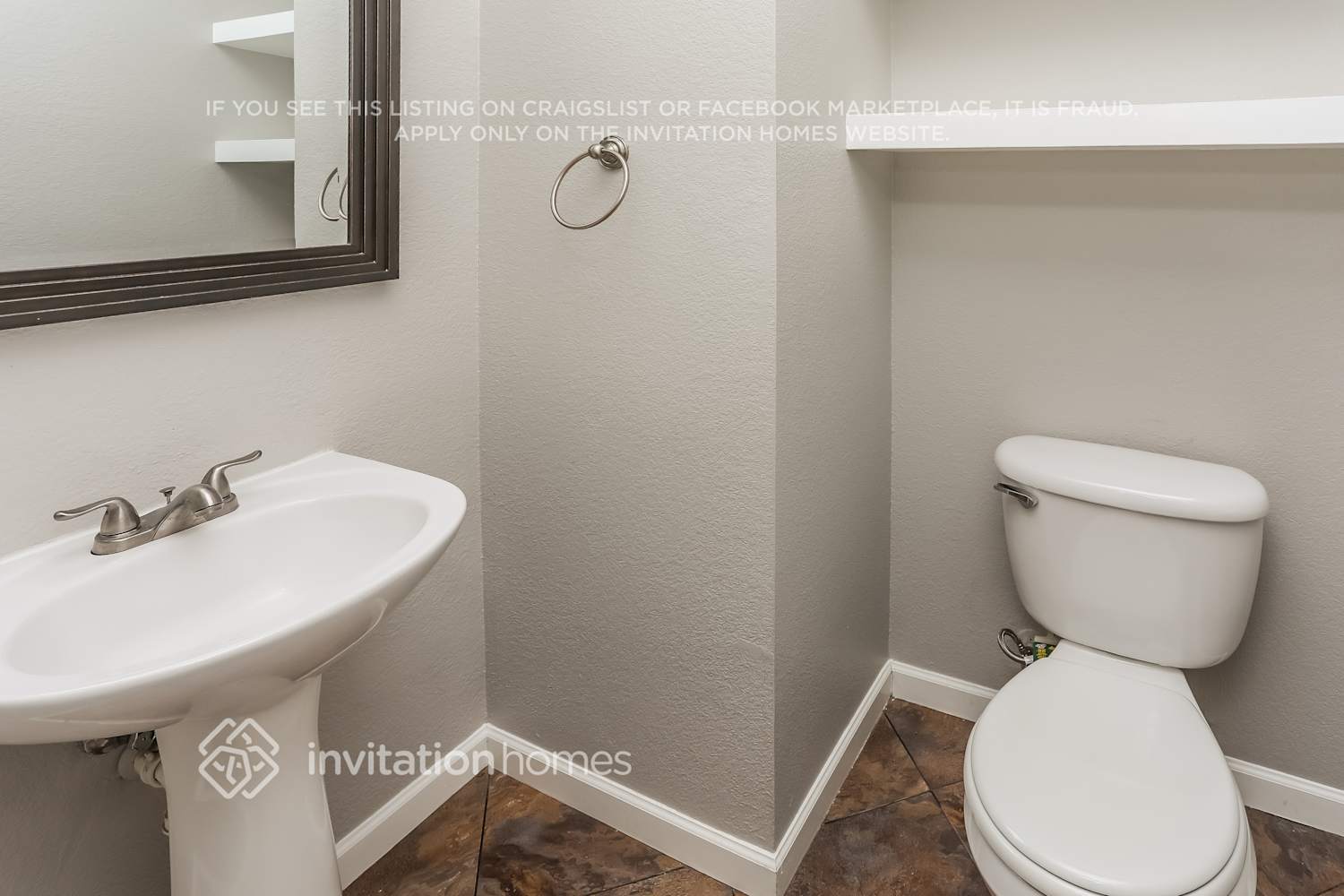 Building Photo - 2725 Mountain Lion Dr