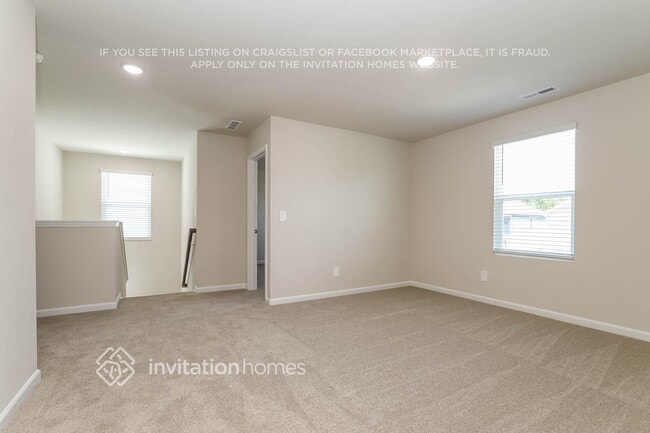 Building Photo - 2221 Cherry Crk Rd