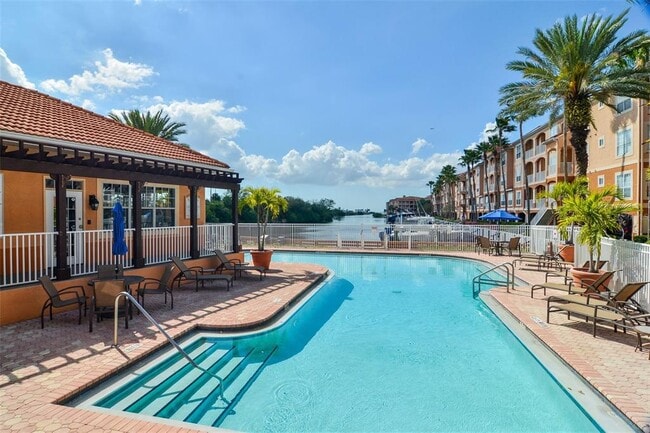 Building Photo - 5000 Culbreath Key Way