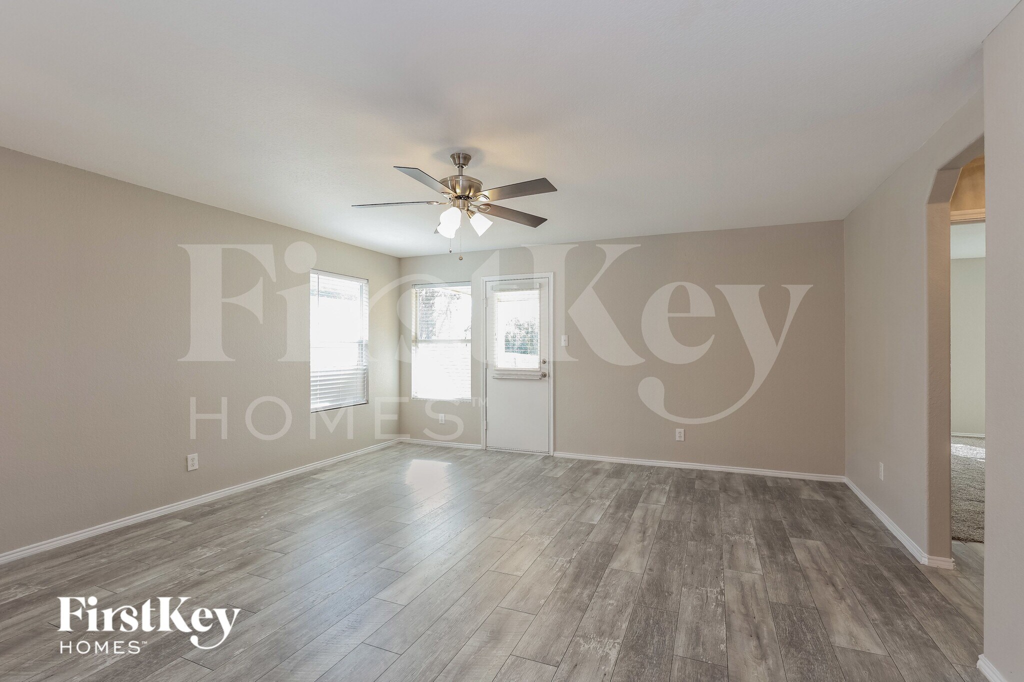 Building Photo - 814 Silverado Way