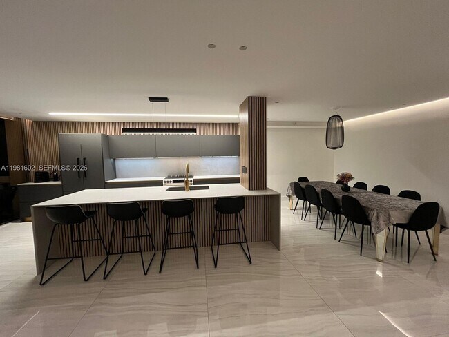 Building Photo - 19355 Turnberry Way