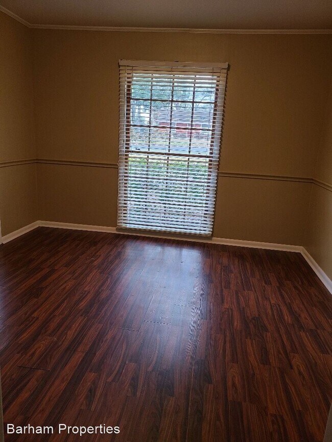 Building Photo - 3 br, 2 bath House - 417 Esther Blvd