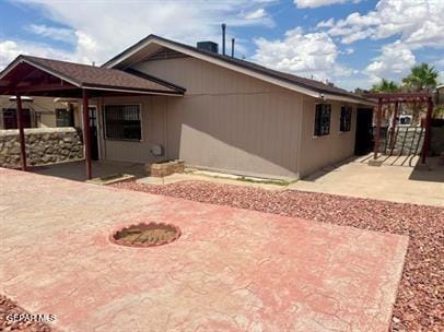 Building Photo - 2637 Lake Victoria Dr