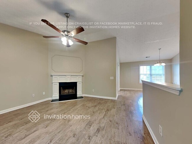 Building Photo - 5622 Elwood Cir