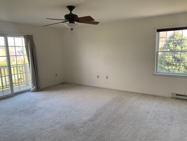 Building Photo - PARKLAND SCHOOLS- FOUR BEDROOM HOUSE compl...