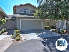 Building Photo - 3 bedroom townhome - Ridgemark