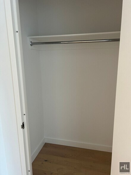 Building Photo - NORTHERN BOULEVARD