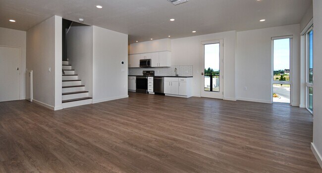 Building Photo - 1582 Myers Ln