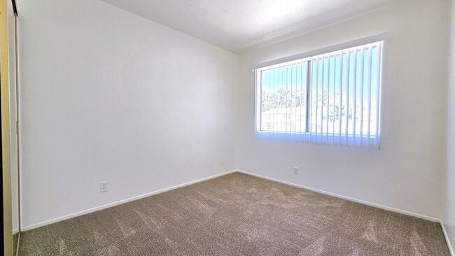 Building Photo - 2344 Canyon Park Dr