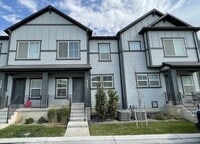 Building Photo - 4360 Hurstbourne Dr