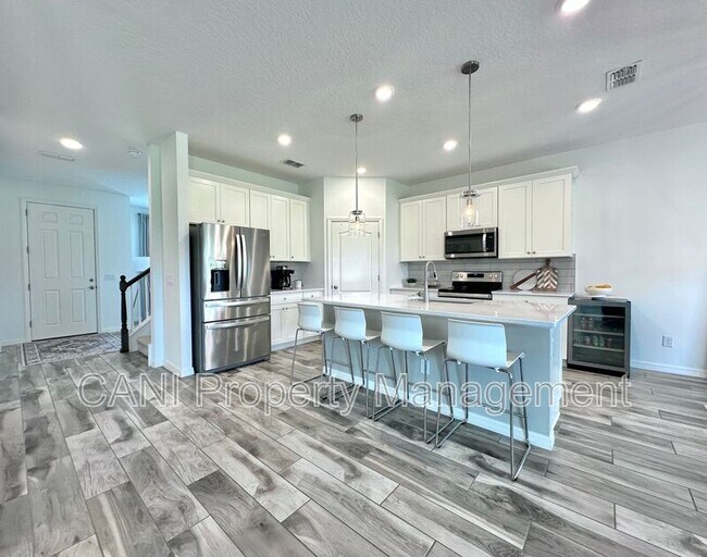 Building Photo - 17691 Passionflower Cir