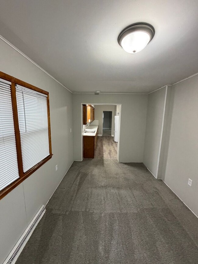 Building Photo - 1913 Stirling Ave