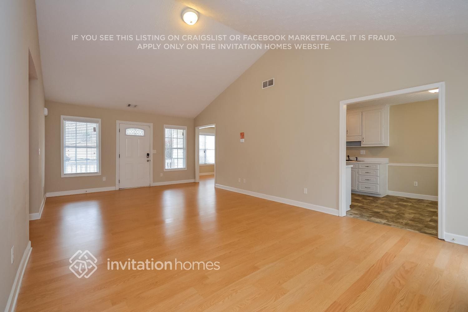 Building Photo - 2021 Bay Ct