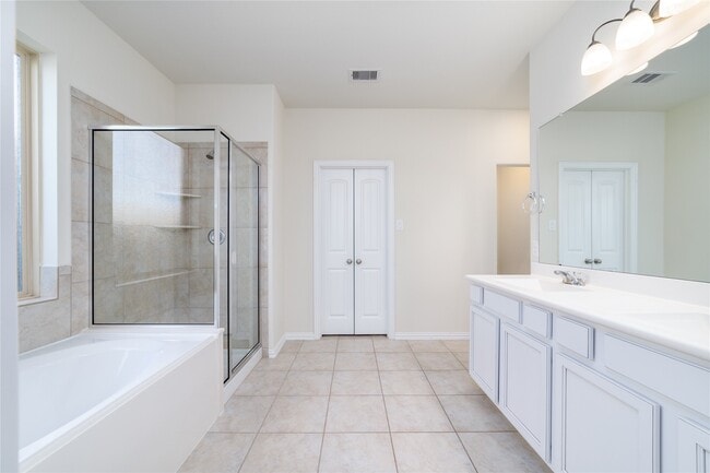 Building Photo - 4418 Lone Alcove Dr