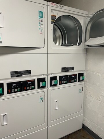 Building Photo - 6314 Friars Rd