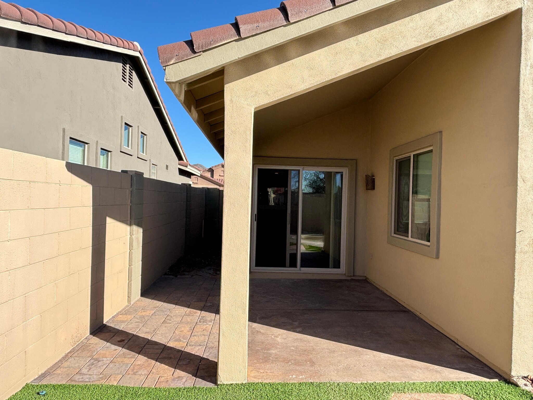 Building Photo - 15742 N 102nd St