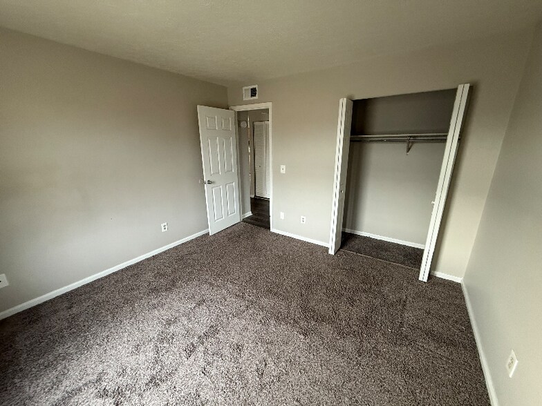 Building Photo - 2841 Frontier Ct