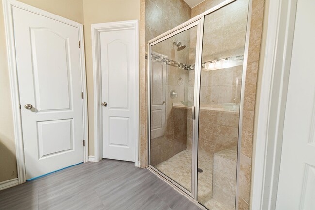 Building Photo - 120 Tranquilo Dr