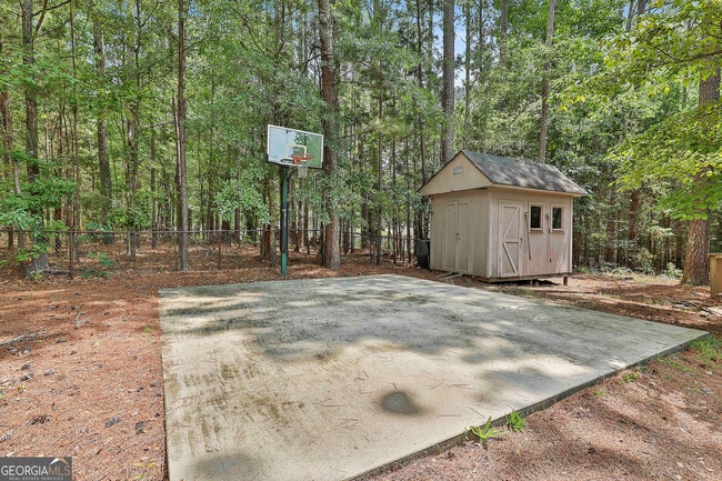 Building Photo - 101 Pepperwood Dr