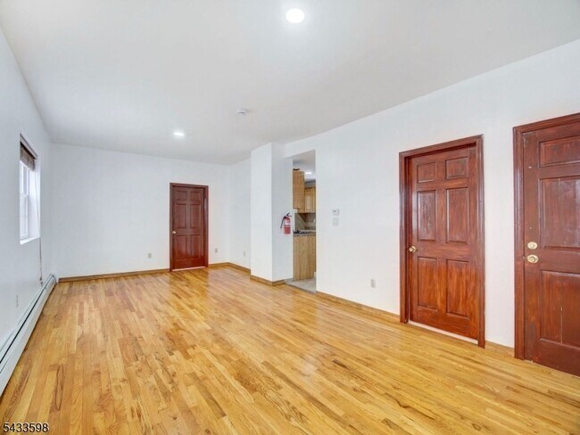 Building Photo - 921 Paterson Plank Rd