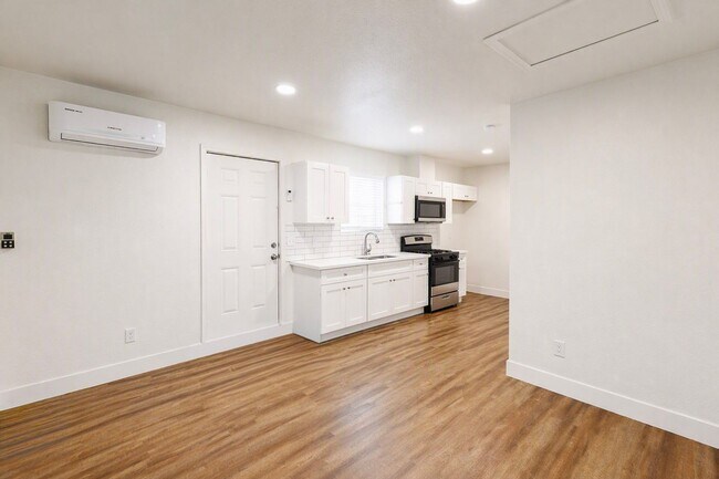 Building Photo - 10637 Sagittarius Dr