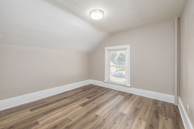 Building Photo - 401 Spaulding Ave