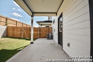 Building Photo - 8427 V. Verona