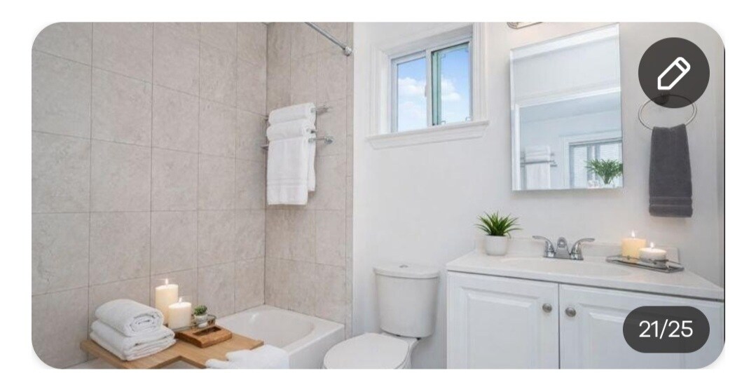 Building Photo - 107 Baden Pl