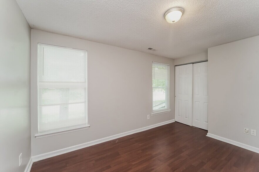 Building Photo - 5708 Running Wood Ln