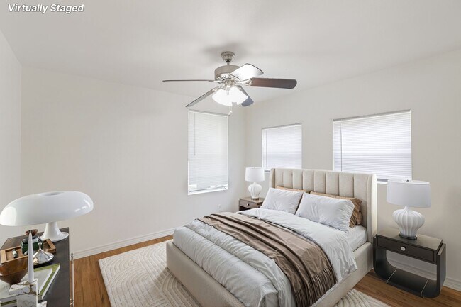 Building Photo - 206 Juniper Dr