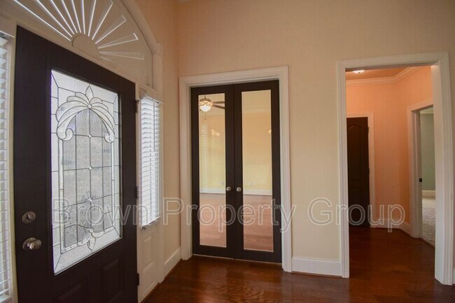 Building Photo - 4025 Fallberry Dr