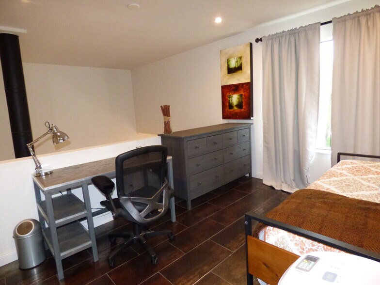 Building Photo - 3500 N HAYDEN Rd