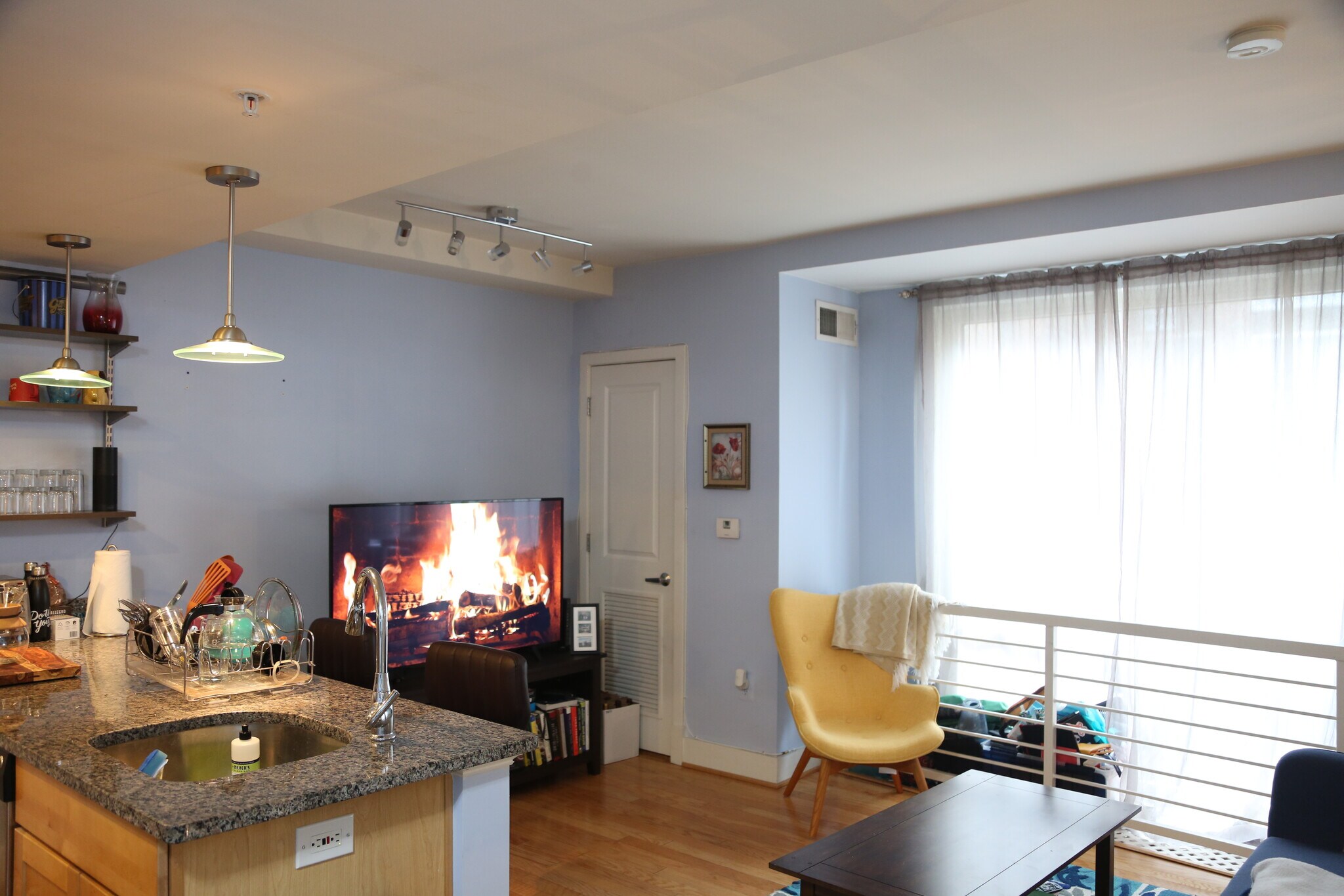 Building Photo - 1209 13th St NW