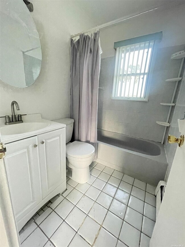 Building Photo - 3745 Mallard Rd