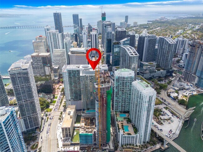 Building Photo - 77 SE 5th St