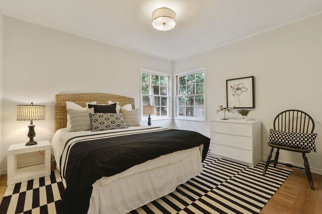 Building Photo - 3 El Gavilan Rd