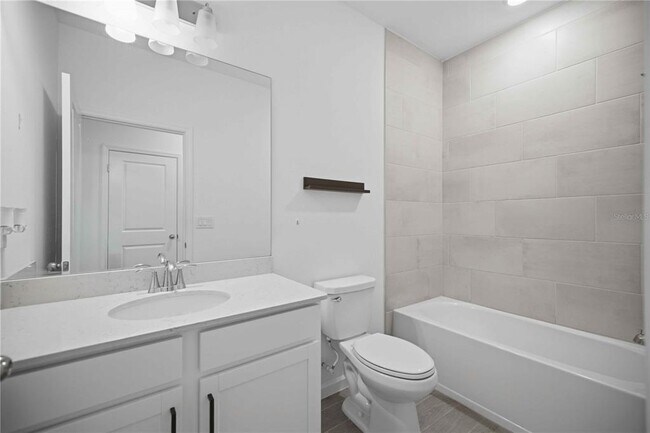 Building Photo - 3492 NE 38th Ln