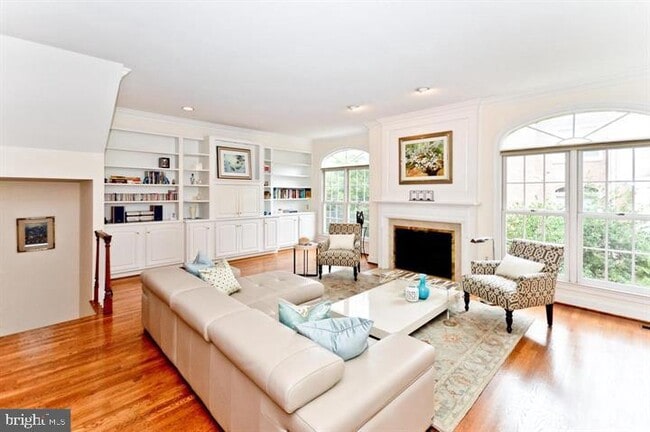 Building Photo - 1540 Hampton Hill Cir